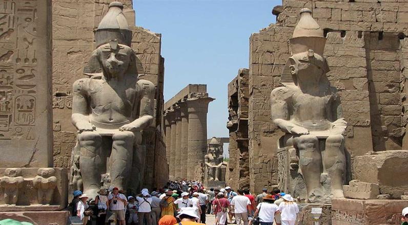 Luxor Tour With Mini Bus