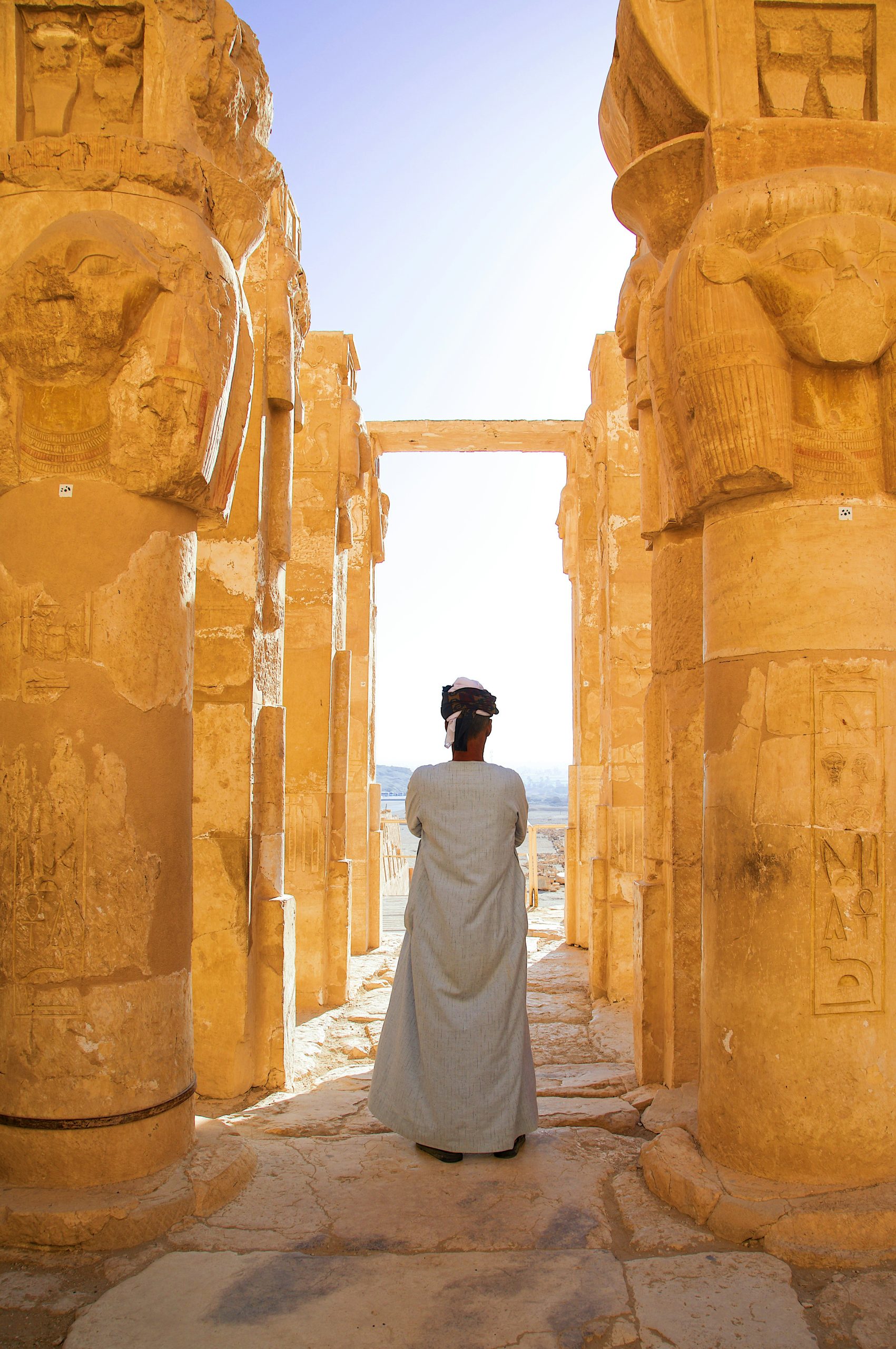 Luxor Landmarks 
places, Hotels, Valley and all what you need